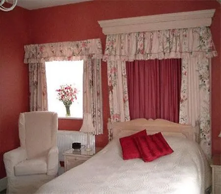 Old Vicarage 4*